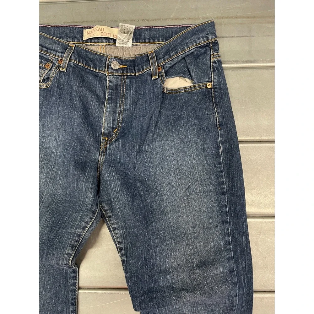 Levis 515 Nouveau Bootcut Jeans‎ Womens 34x32 Blue Medium/Dark Wash Denim